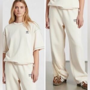 ❤️ NWT 2 PC adidas originals 3 stripe outfit matching t-shirt joggers size M set